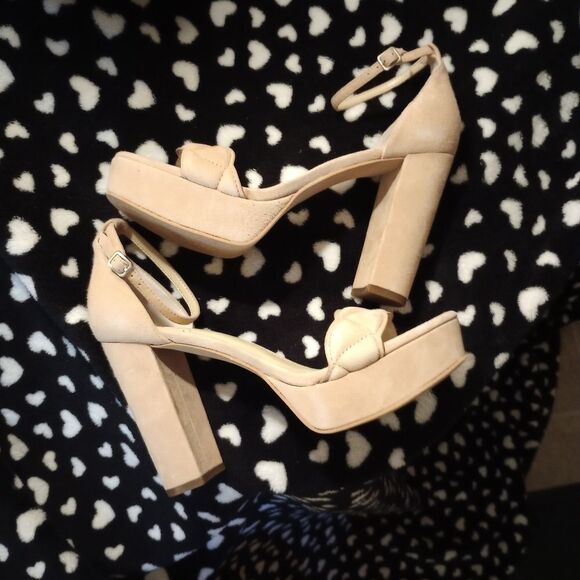 🆕👠Vince Camuto Mahgs Block Heeled Sandals - Picture 8 of 11